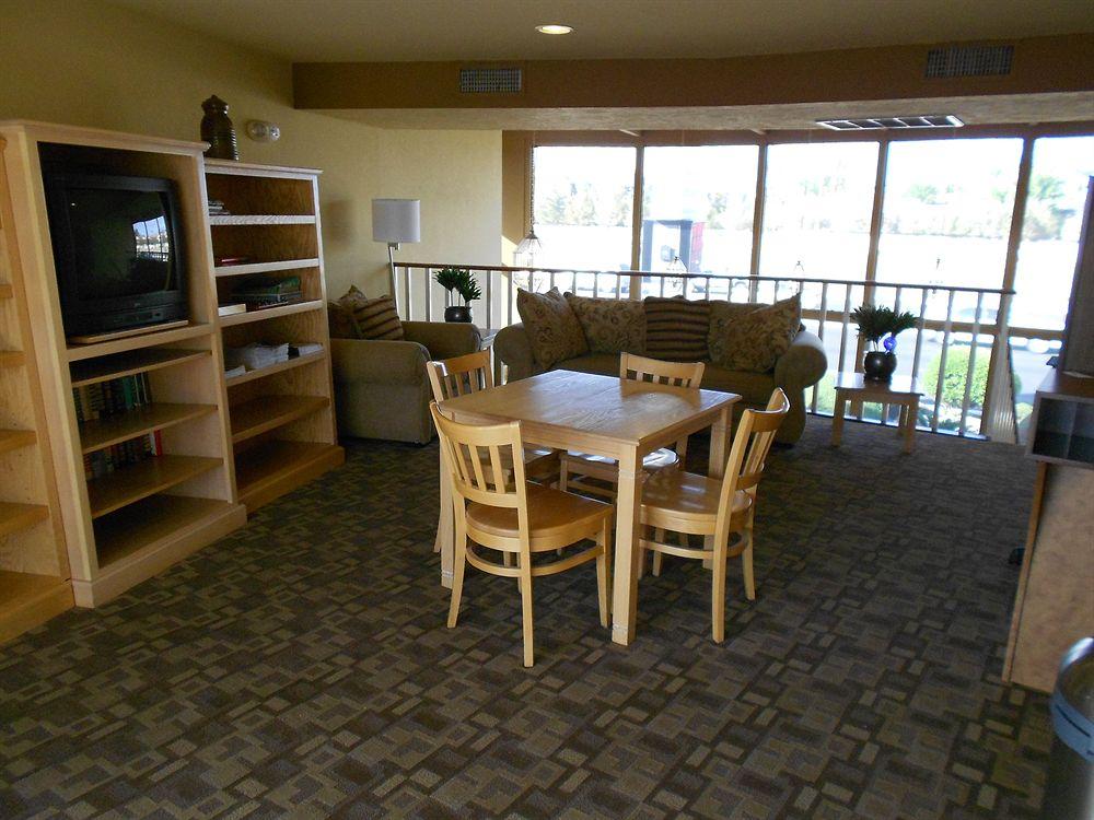 Quality Inn & Suites Phoenix Nw - Sun City Youngtown Kültér fotó