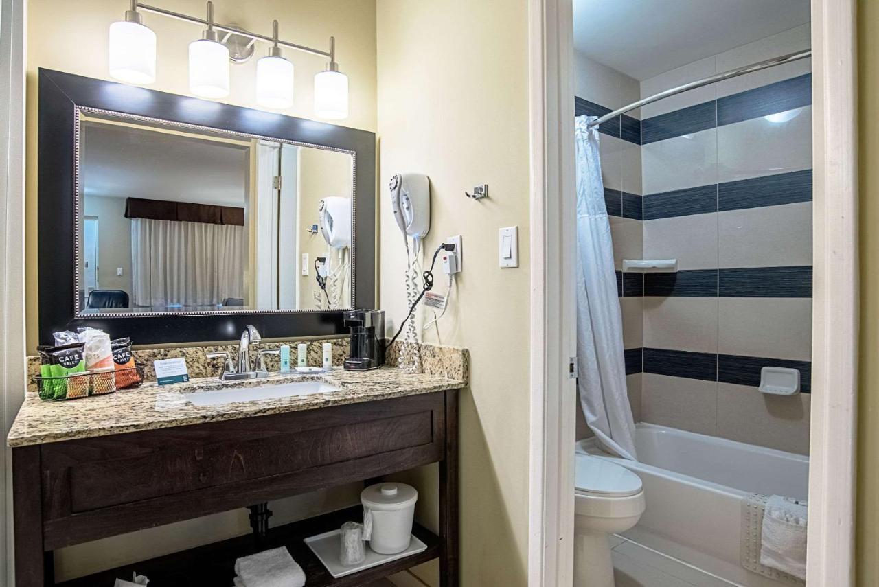 Quality Inn & Suites Phoenix Nw - Sun City Youngtown Kültér fotó