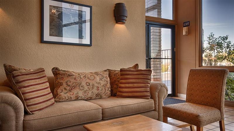 Quality Inn & Suites Phoenix Nw - Sun City Youngtown Kültér fotó