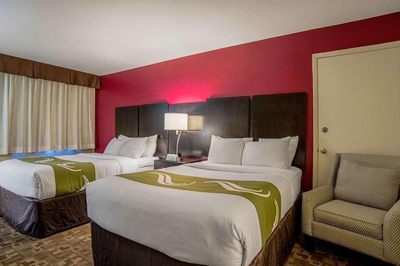 Quality Inn & Suites Phoenix Nw - Sun City Youngtown Kültér fotó